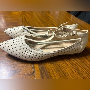 Flats (Women’s)